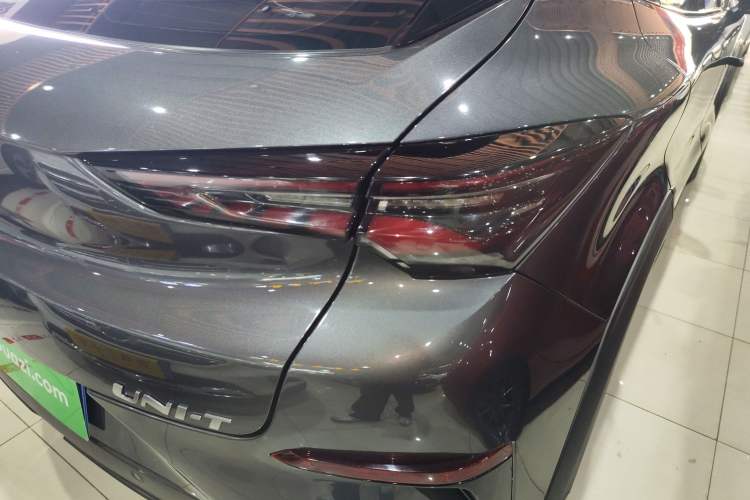 Used Changan UNI-T 2020 1.5T Prestige Version
