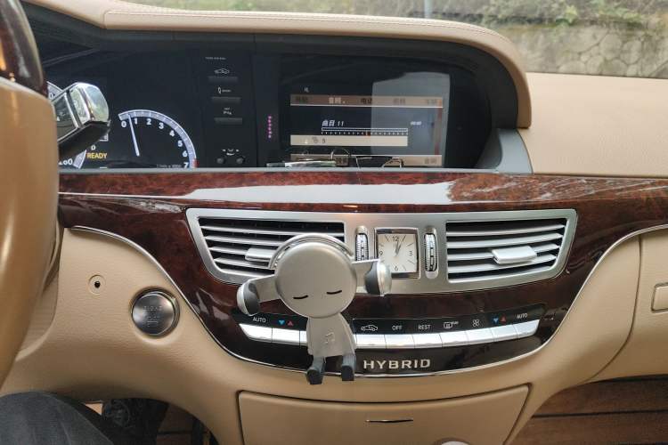 Used Mercedes-Benz S-Class 2010 S 400 L HYBRID
