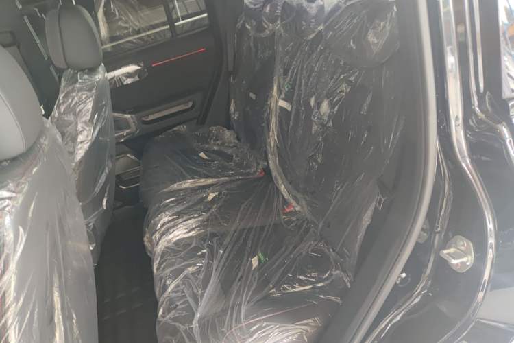 Used JETOUR Traveler 2023 2.0T All-Wheel Drive Conquer PRO