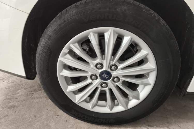 Used Ford Focus 2019 Sedan EcoBoost 180 Automatic Trend Edition