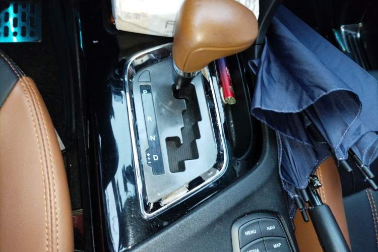 Used Soueast DX7 2015 1.5T Automatic Prestige Model