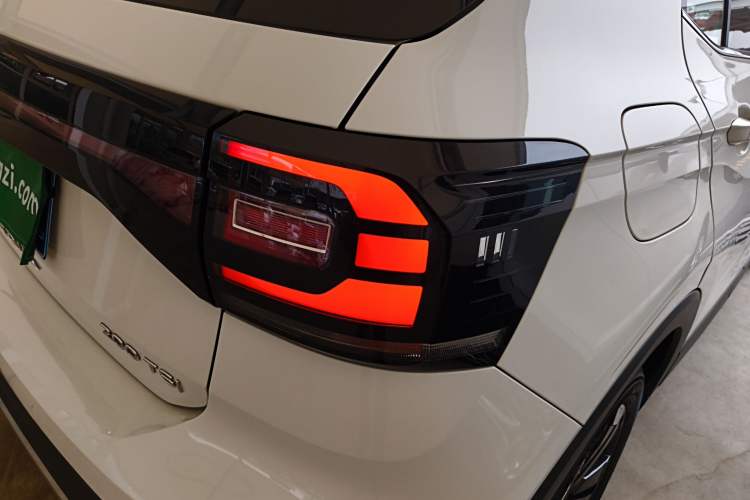 Used Volkswagen Tacqua 2023 200TSI DSG Joy-Connect Edition
