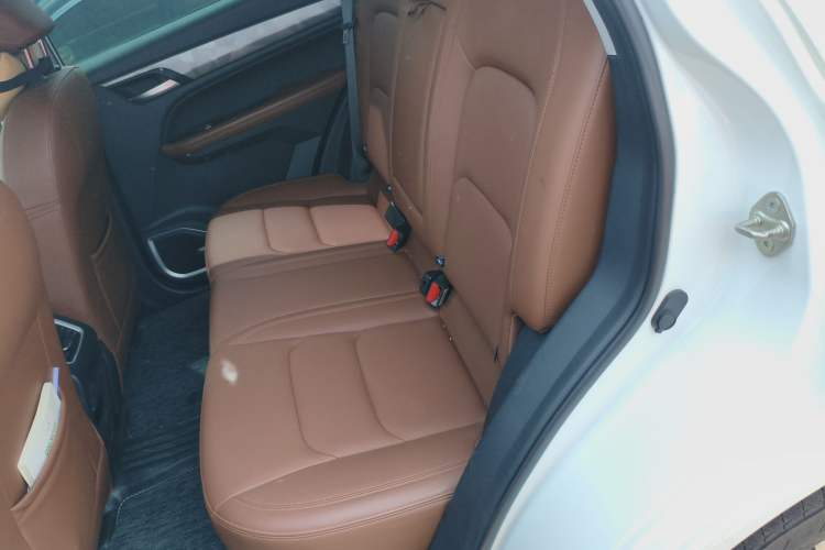 Used Geely Auto Vision X6 2021 PRO 1.4T Automatic Prestige Model Left Rear Seat