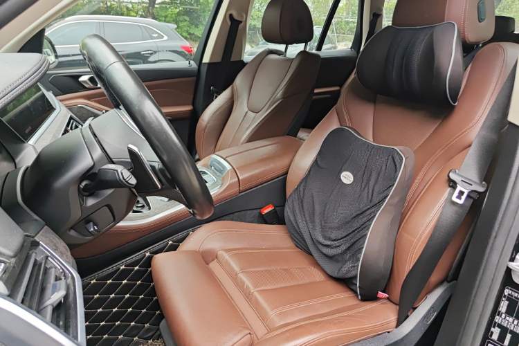 Used BMW X5  Left Front Seat