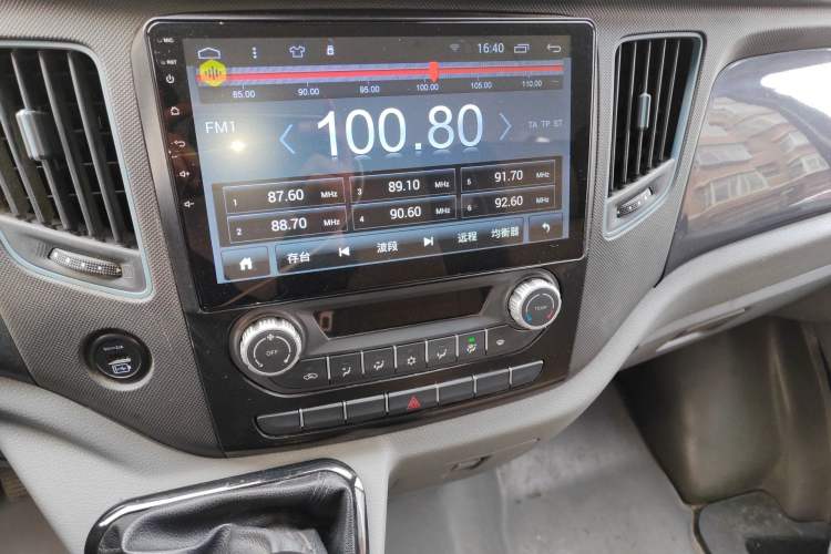 Used Foton Toano 2020 2.5T Manual Tongtu Short Wheelbase Flat Roof 5/6/7-Seater 4J25TC3