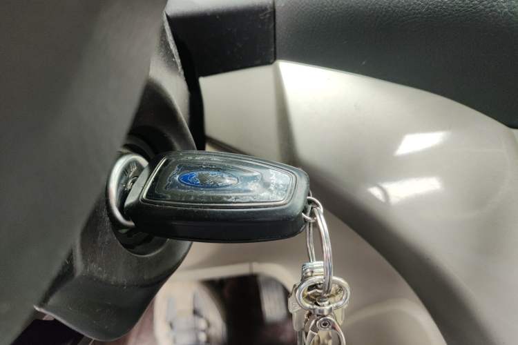 Used Ford Kuga 2013 2.0L GTDi Four-Wheel-Drive Elite Model
