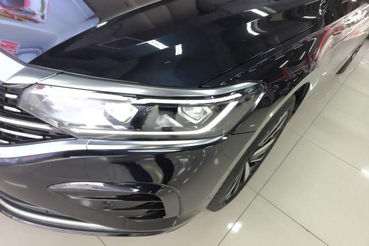 Used Volkswagen Passat 2022 330TSI Luxury Edition
