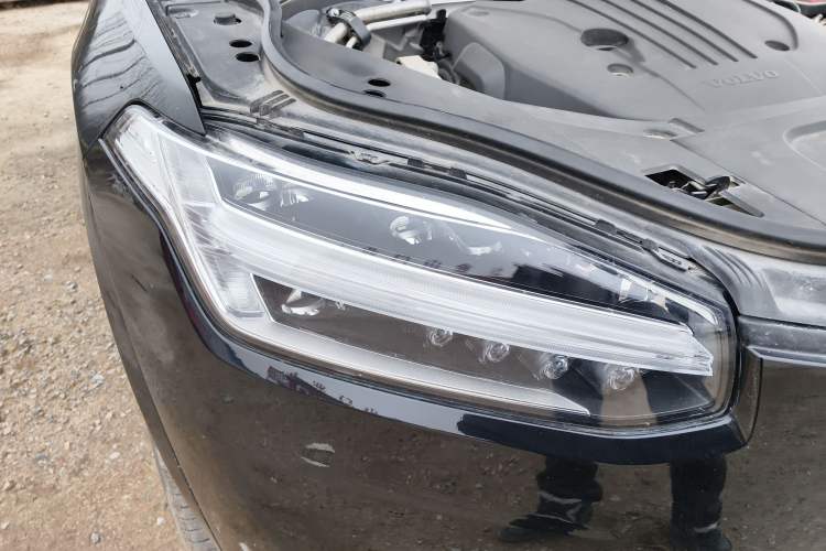 Used Volvo XC90 2022 B5 Smart Drive Luxury Edition 5 Seats
