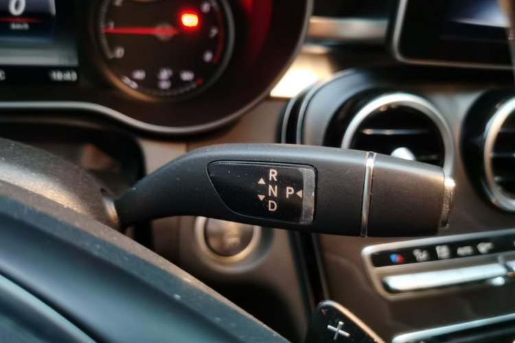 Used Mercedes-Benz C-Class 2015 C 200 L Sport Edition Gear Lever