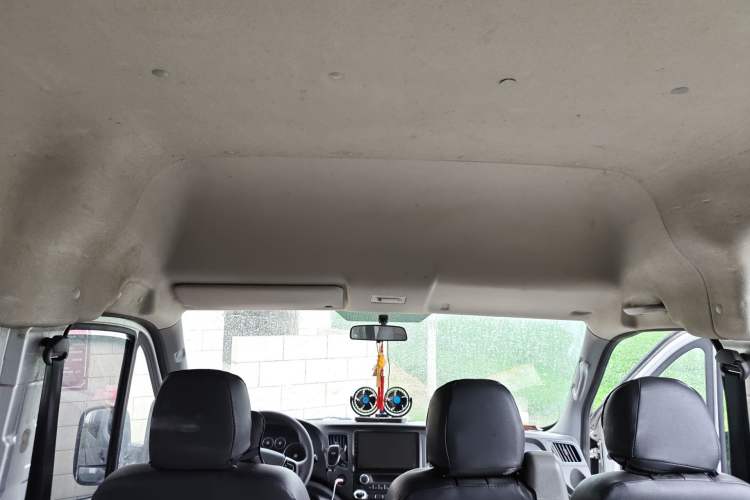 Used Foton Toano 2021 2.0T Manual Tongtu Short Wheelbase Mid-Height 5/6-Seater 4F20TC3 Headliner