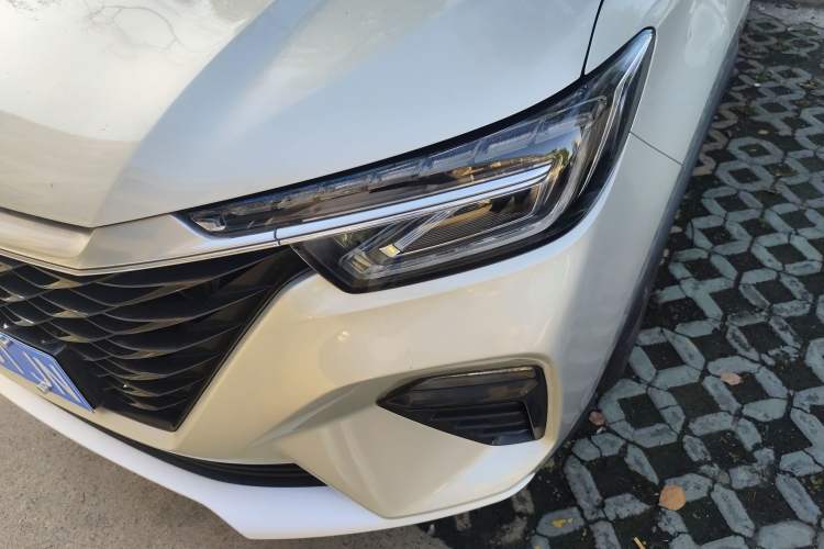 Used Roewe RX5 2020 PLUS 300TGI Automatic Ali National Style Luxury Edition