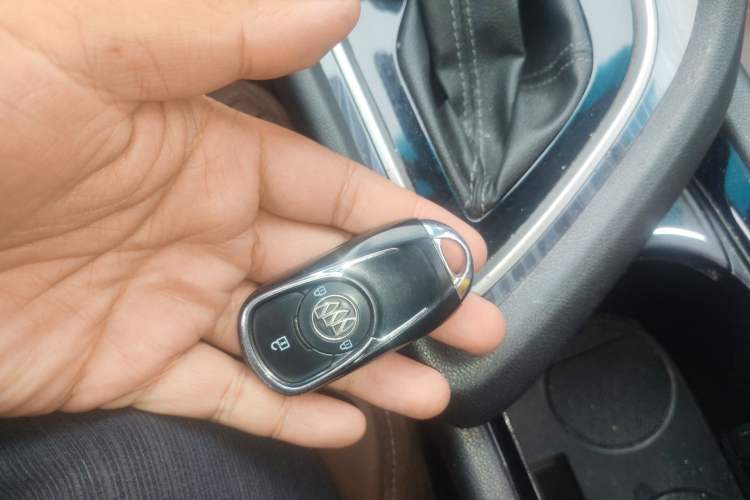 Used Buick GL6 2018 18T 6-Seater Prestige Model Vehicle Key