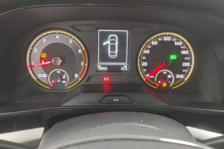 Used Volkswagen Lavida 2019 1.5L Automatic Vision Edition China VI Standard Odometer Close Up