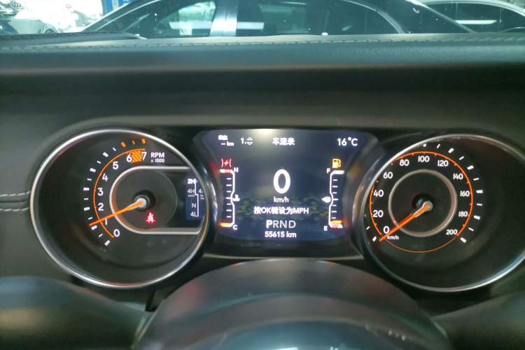 Used Jeep Wrangler 2019 2.0T Sahara Four-Door Version China VI Emission Standard Instrument Cluster