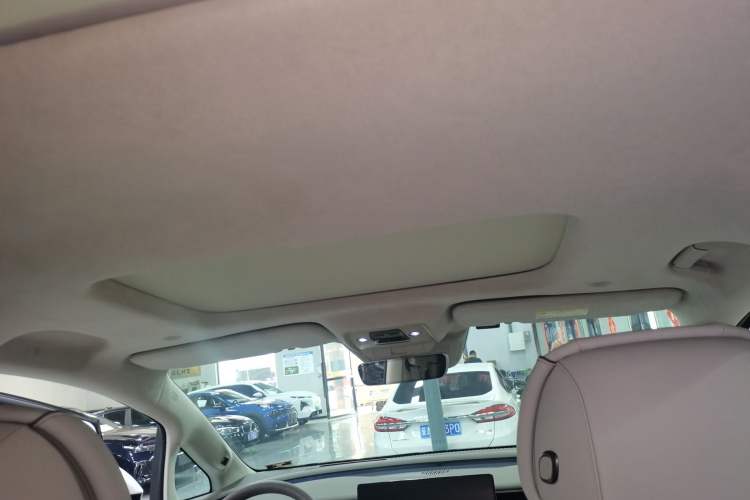 Used Denza D9 2022 DM-i 970 Four-Wheel Drive Flagship Model