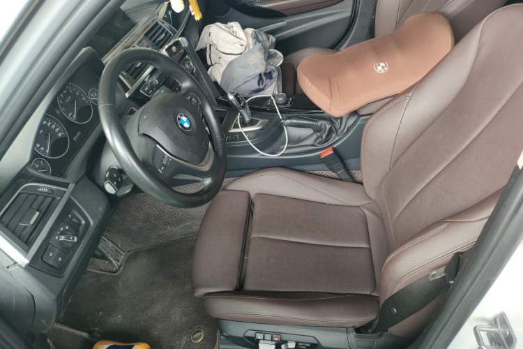 Used BMW 3 Series 2018 320Li Fashion Model
