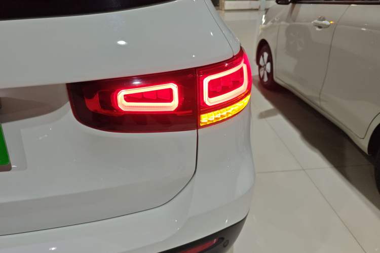 Used Mercedes-Benz GLB 2023 GLB 220 Fashion Model