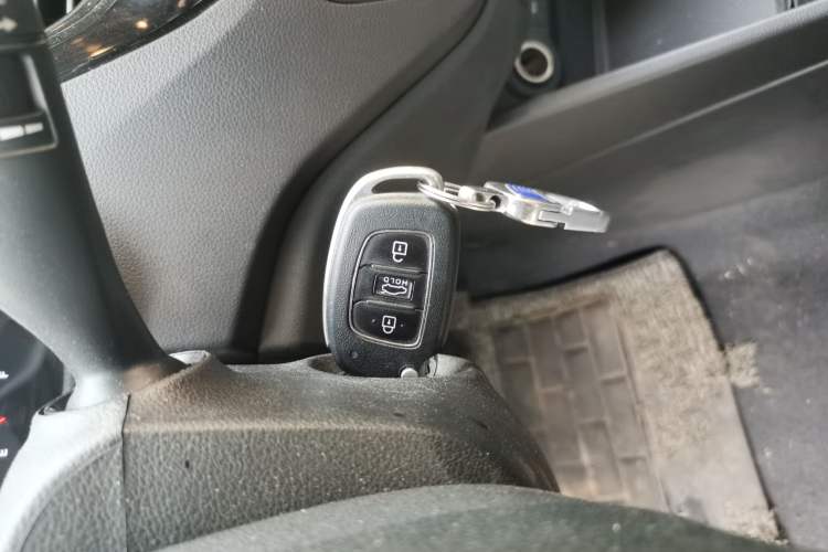 Used Hyundai Verna (new generation) 2016 1.4L Manual Cool Edition GLS