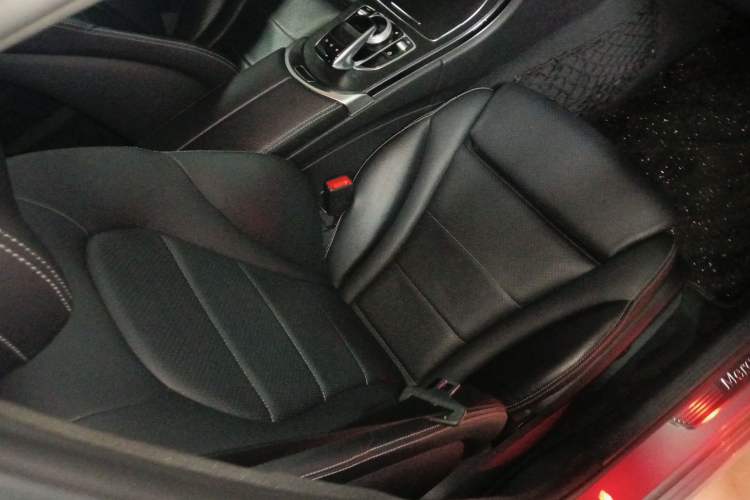 Used Mercedes-Benz C-Class 2016 C 180 L Sport Edition Right Front Seat