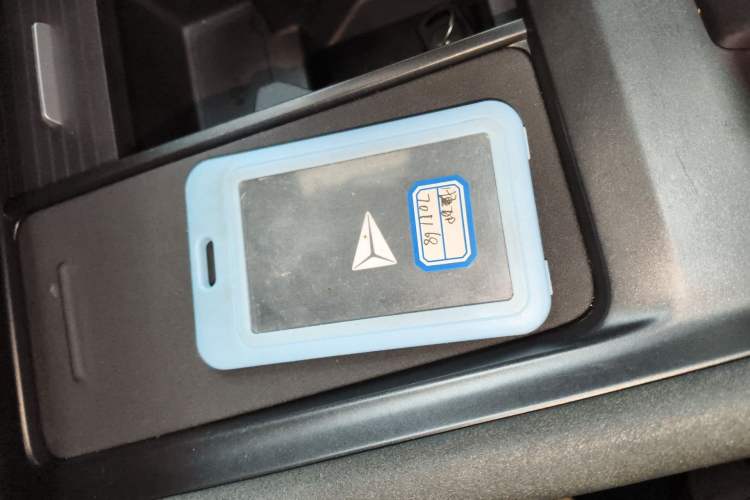 Used Deepal G318 2024 Four-Wheel-Drive Air Suspension Model Interior 1