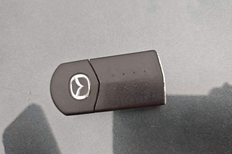 Used Mazda 2 2011 XuanDong 1.5L Automatic Fashion Edition Vehicle Key