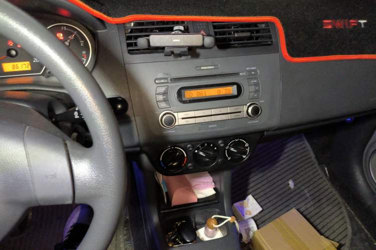 Used Suzuki Swift 2016 1.5L Manual Fashion Model
