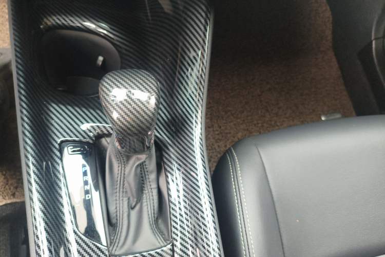 Used Toyota IZOA 2023 2.0L Yixing Version
