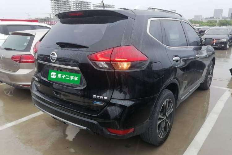 Used Nissan X-Trail 2017 2.5L CVT Luxury Edition 4WD
