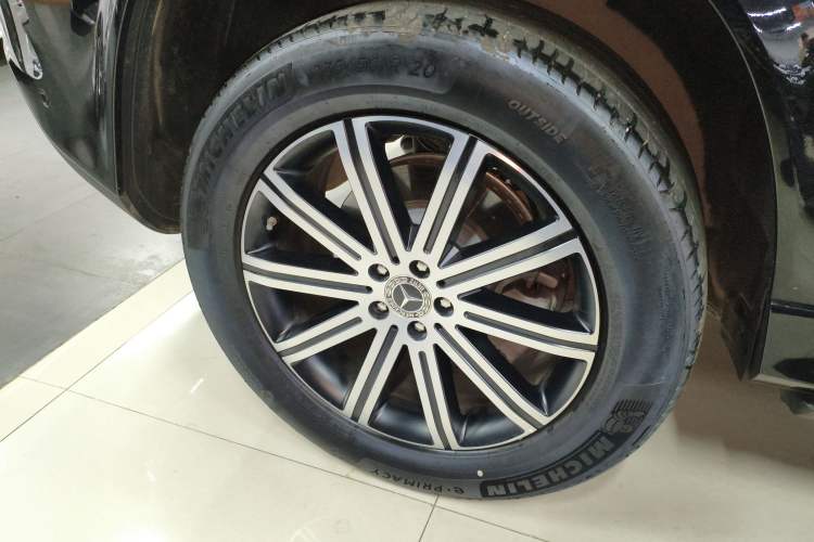 Used Mercedes-Benz GLE 2025 GLE 350 4MATIC Stylish Model