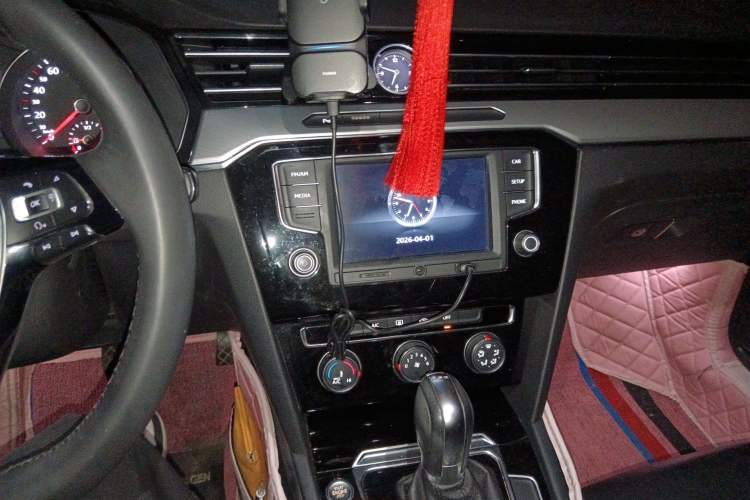 Used Volkswagen Magotan 2017 330TSI DSG Leading Model Audio And AC Panel