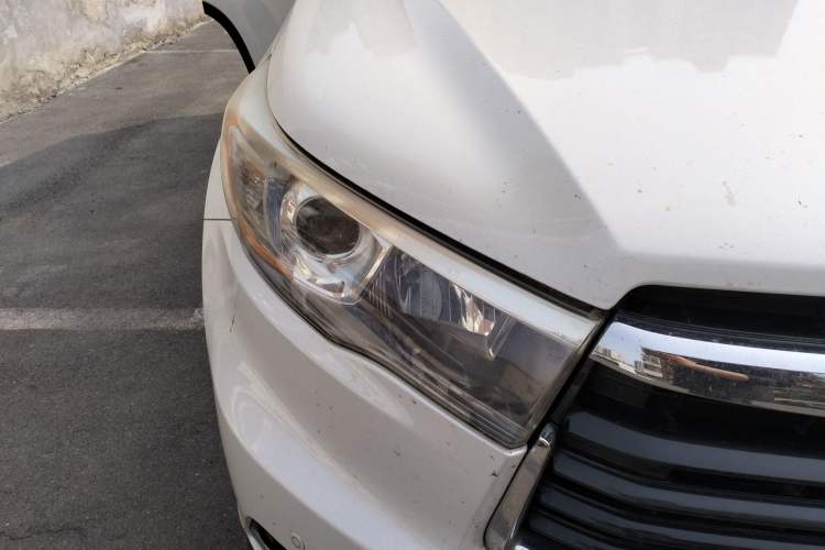 Used Toyota Highlander 2017 2.0T Four-Wheel Drive Luxury Edition 7 Seats Right Front Headlight