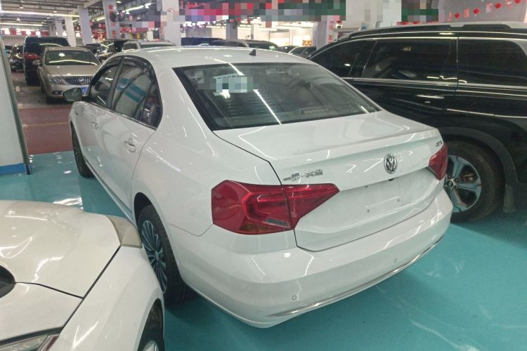 Used Volkswagen Jetta 2017 1.5L Automatic Comfort Model
