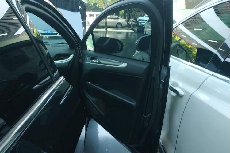 Used Lincoln MKC 2019 2.0T Two-Wheel Drive Luxury Edition China VI Standard