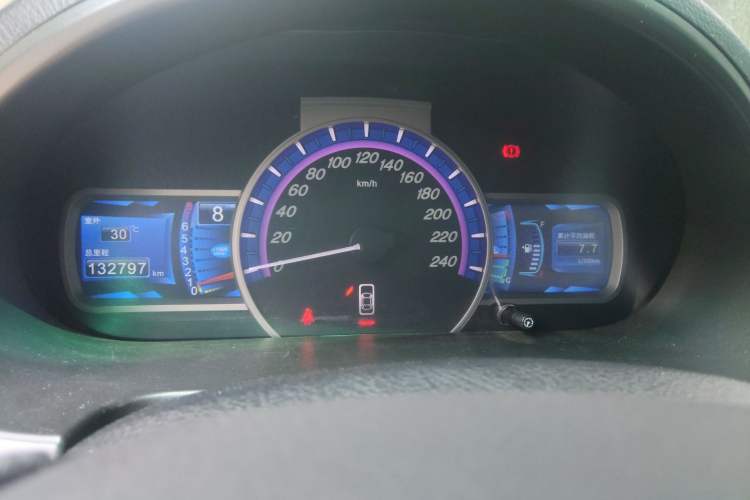 Used BYD S6 2014 1.5TI Manual Luxury 5-Seater
