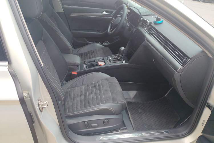 Used Volkswagen Magotan 2020 330TSI DSG Luxury Edition