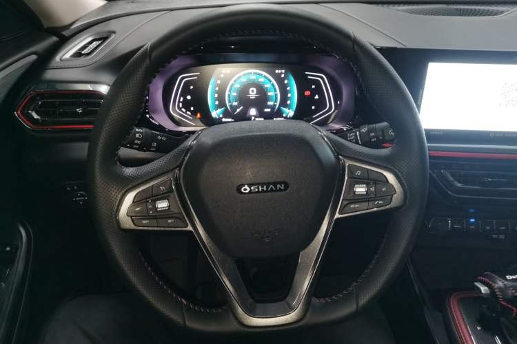 Used CHANGAN OSHAN X5 2021 1.5T DCT Prestige Edition Steering Wheel