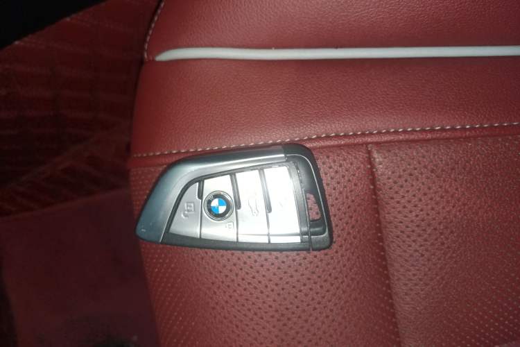 Used BMW 5 Series 2022 Second Facelift 525Li M Sport Package