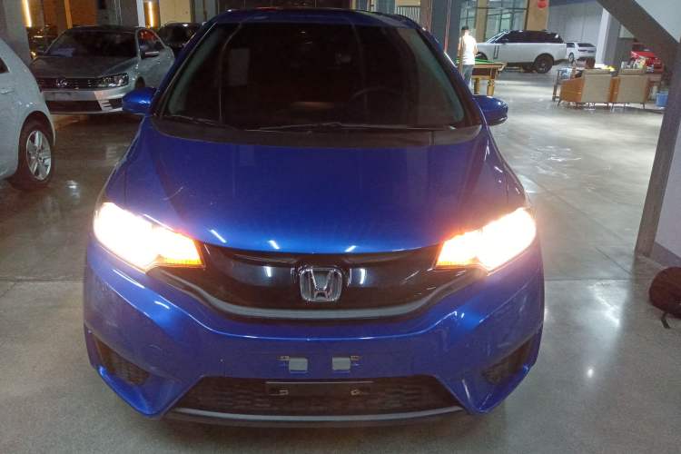 Used Honda Fit 2016 1.5L LXS CVT Comfort Sunroof Version