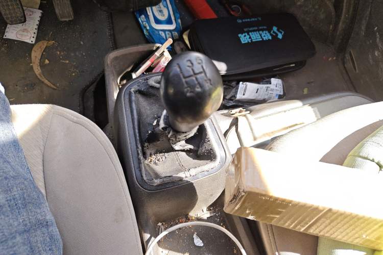 Used Wuling Rongguang 2014 1.5L S Base Version