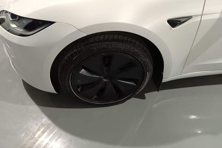 Used Tesla Model 3 2025 Rear-Wheel-Drive Version