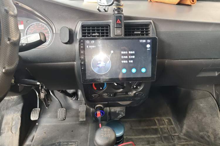 Used Wuling Rongguang 2021 1.5L Extended Standard-Grade Enclosed Window Vehicle Power-Assisted Version 5-Seater L3C
