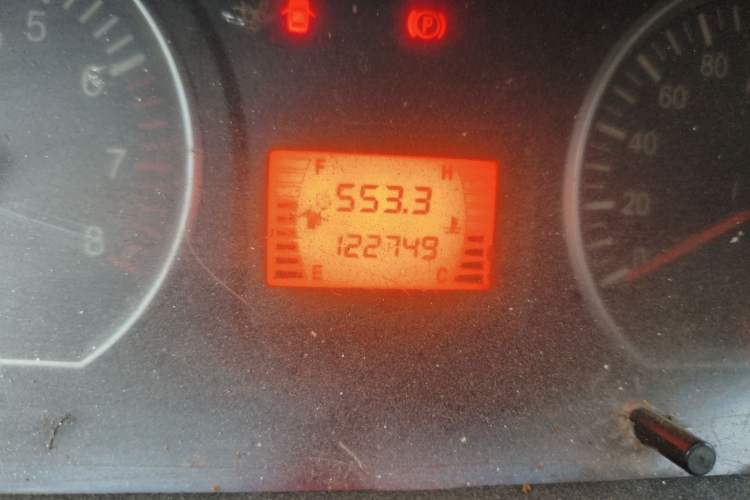 Used FORTHING Lingzhi 2016 M3 1.6L 7-Seater Luxury Model China IV Standard Odometer Close Up