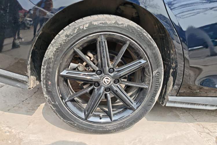 Used CHANGAN UNI-V 2022 1.5T Prestige Version