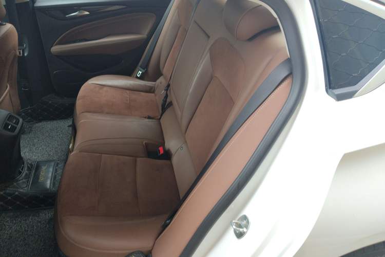 Used Buick Regal 2019 20T Elite Version China VI Standard Left Rear Seat