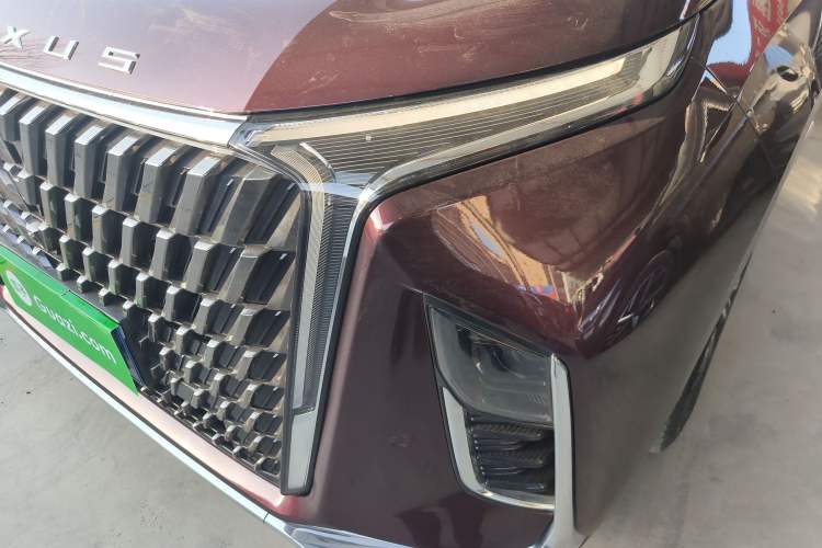 Used SAIC MAXUS G90 2023 2.0T Xingyun 7-Seater Version
