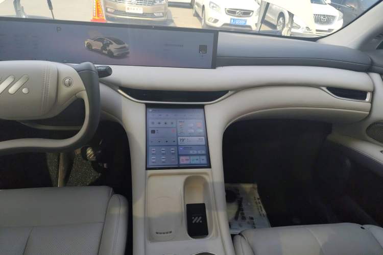 Used IM LS6 2025 Lingxi Intelligent Driving Edition
