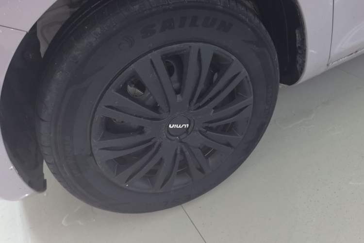Used CHANGAN NEVO Lumin 2022 210km Sweet Edition Left Front Wheel Hub