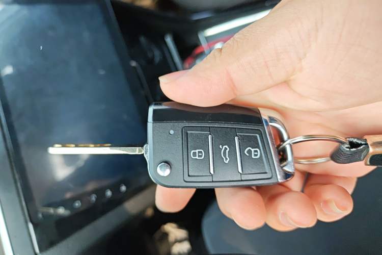 Used Volkswagen Bora 2018 1.5L Automatic Fashion Model