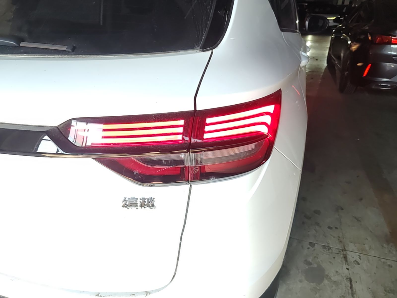Geely Auto Coolray 2021 1.4T DCT Diamond Edition — снимка 9
