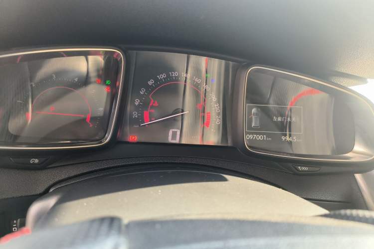 Used DS 5 2014 1.6T Luxury Edition THP160